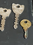 vintage and antique keys lot