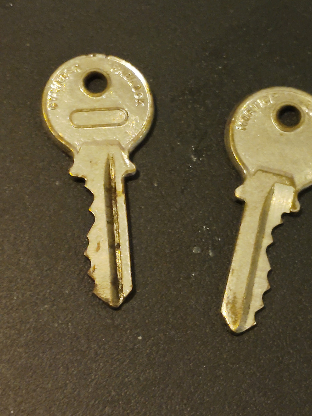 vintage and antique keys lot