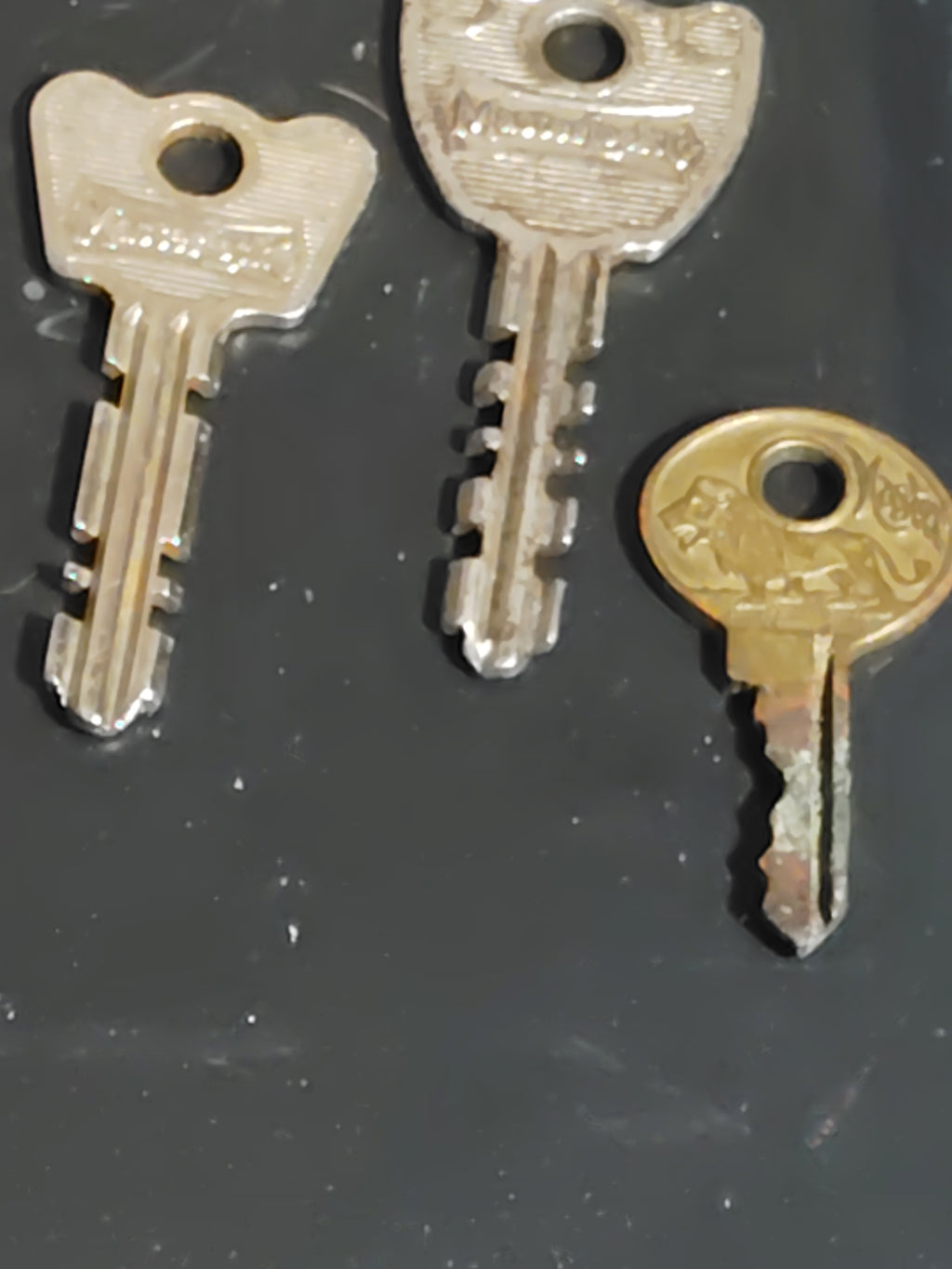 vintage and antique keys lot