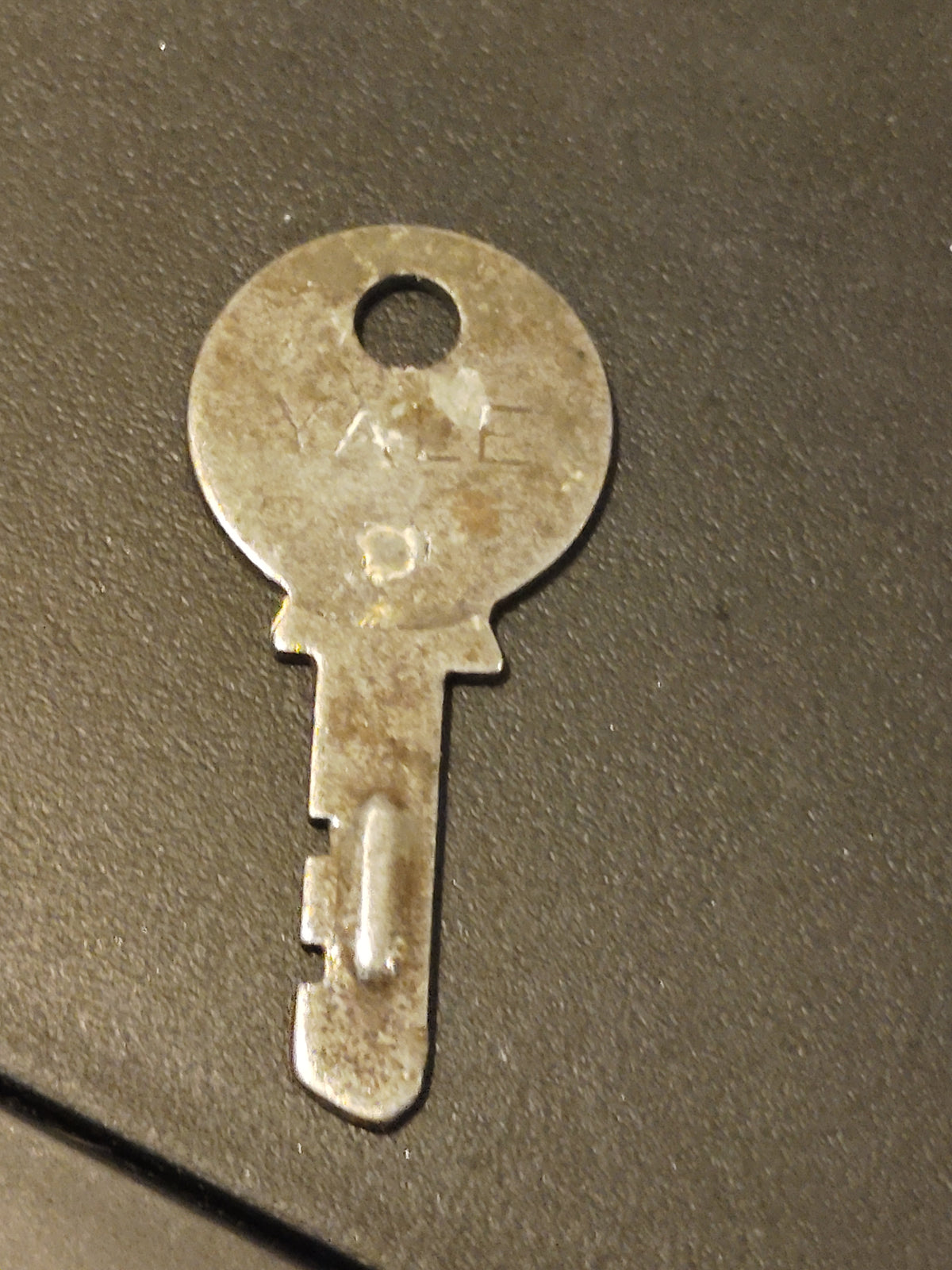 vintage and antique keys lot